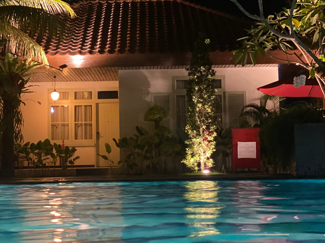 祖日杜里大酒店主图