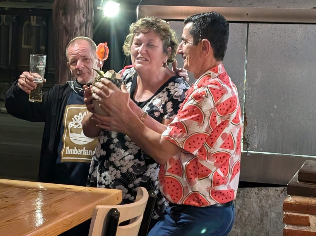 The Melon Cocktail Bar-卡拉马其必去景点