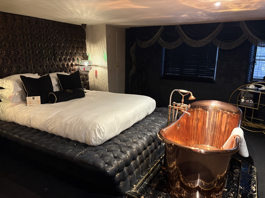 Crazy Bear Stadhampton主图