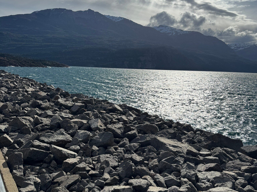 Complejo Hidroelectrico Futaleufu-Trevelin必去景点