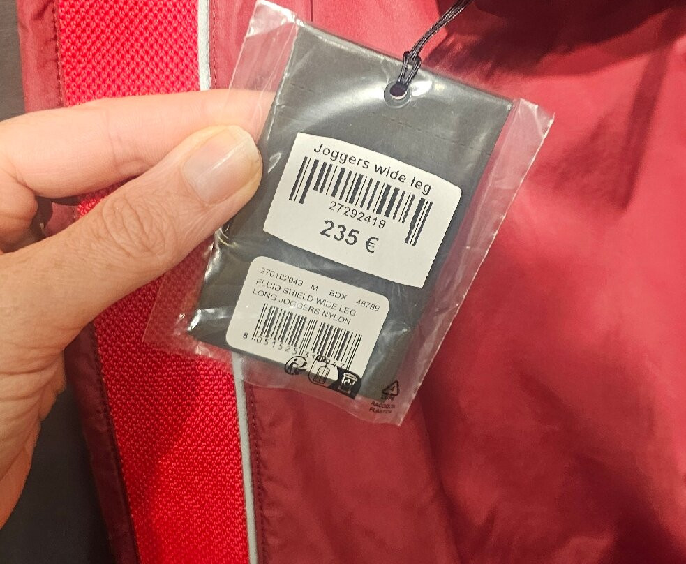 Ferrari Land-Vila Seca必去景点