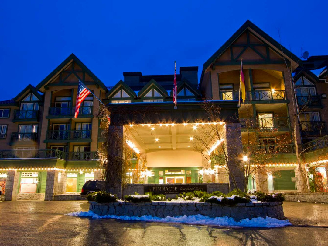 惠斯勒品尼高酒店