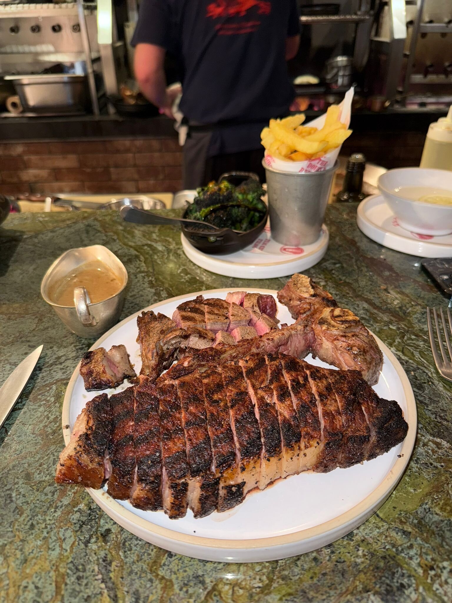 The Double Red Duke-官方