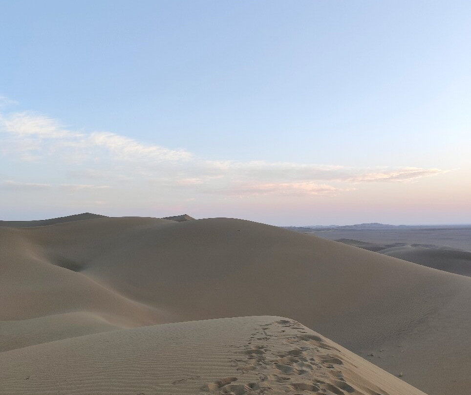 Negaar Varzaneh Traditional Guesthouse主图