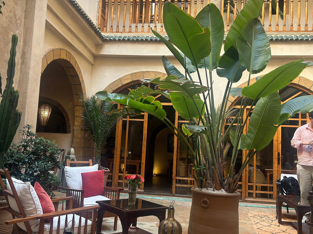 里亚德康巴莱特酒店主图