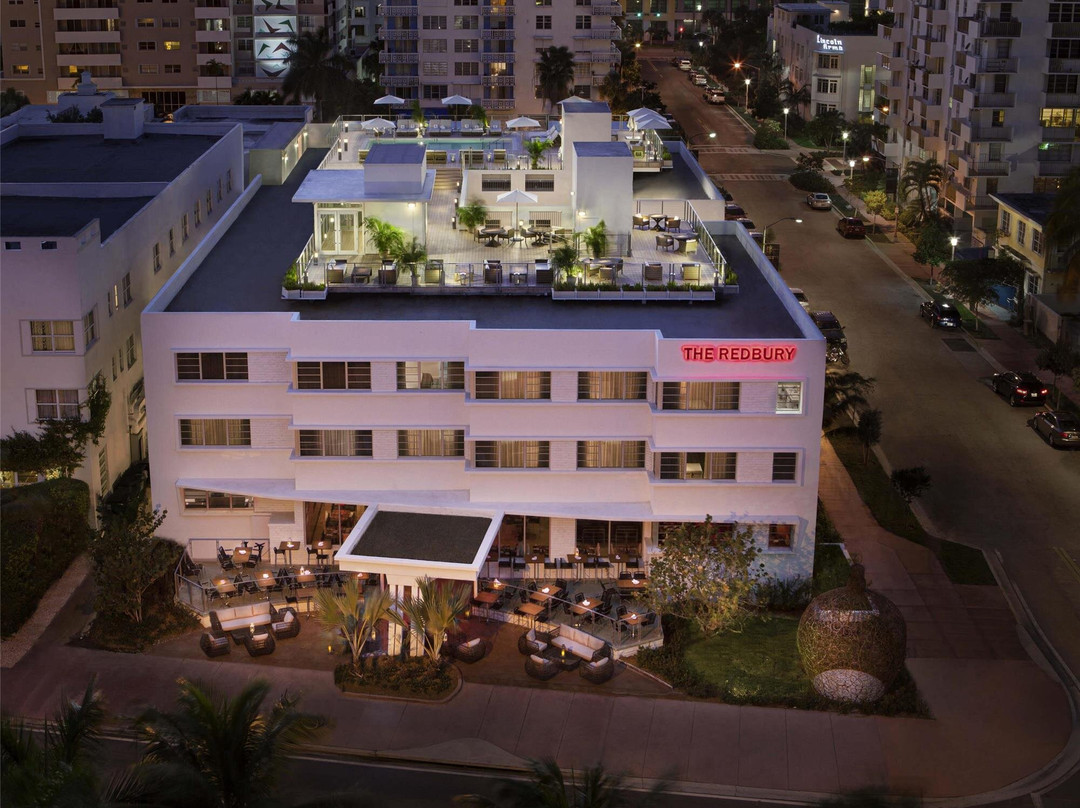 奥尼南海滩酒店