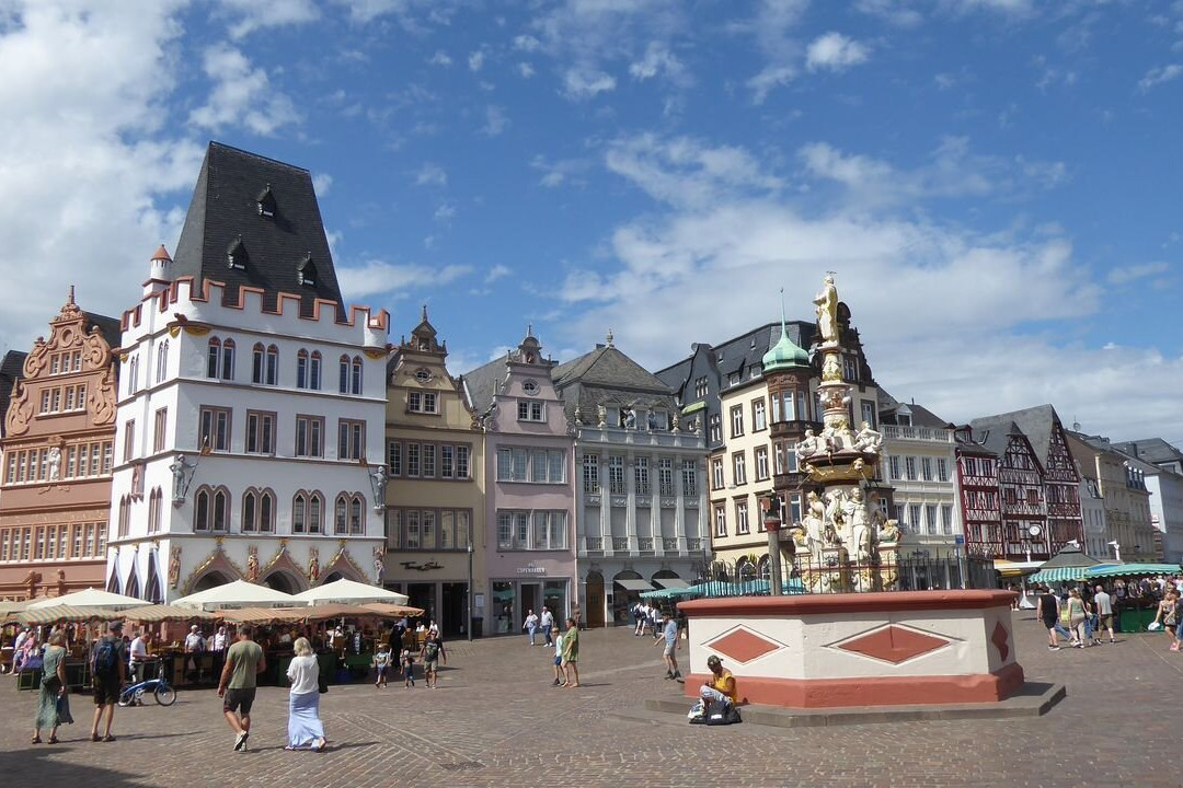 Petrusbrunnen-特里尔必去景点