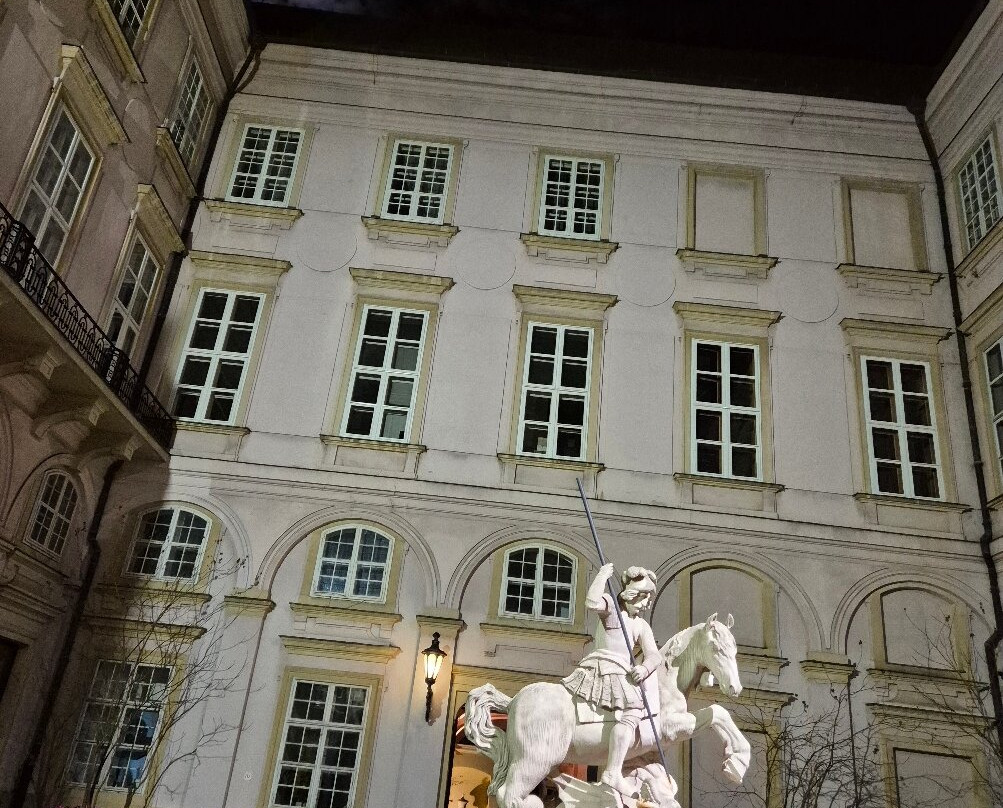 Fountain of St. George and the Dragon-布拉迪斯拉发必去景点