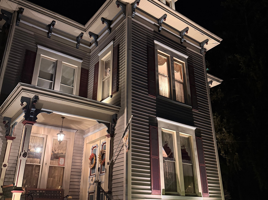 Sutherland House Victorian Bed & Breakfast主图