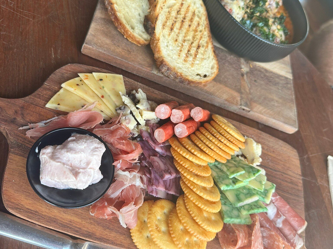 The Rutledge Bar & Eats