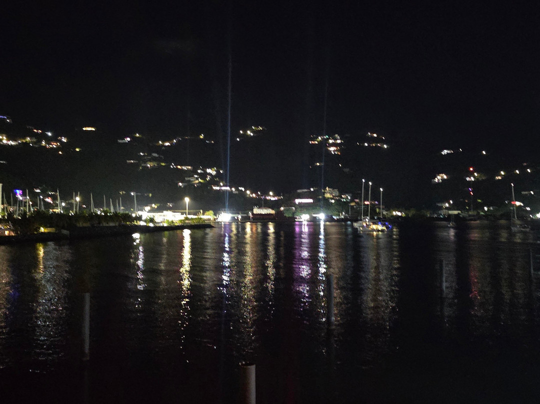 Aromas Cigar & Martini Bar-Road Town必去景点