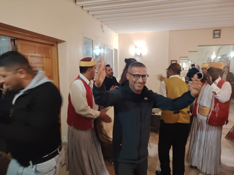 梅哈里杜兹酒店主图