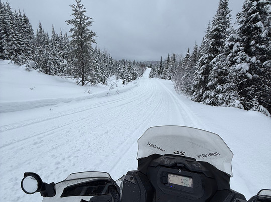 Centre d'experience skidoo Can-am Nord Expé-拉马尔拜必去景点