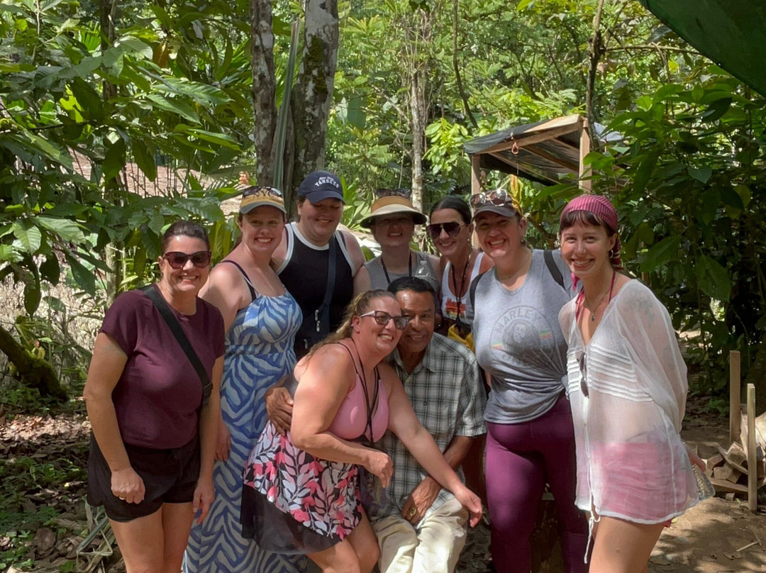 Abel Bustamante - Tour Guide-Manzanillo必去景点