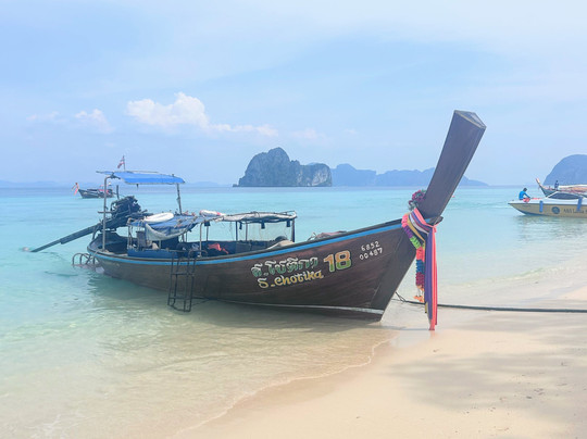 玛雅雷海滩度假酒店主图