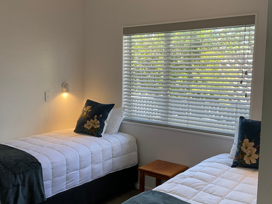 Pioneer Motels主图