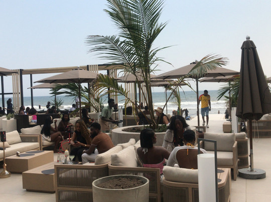 Alora Beach Resort-阿克拉必去景点