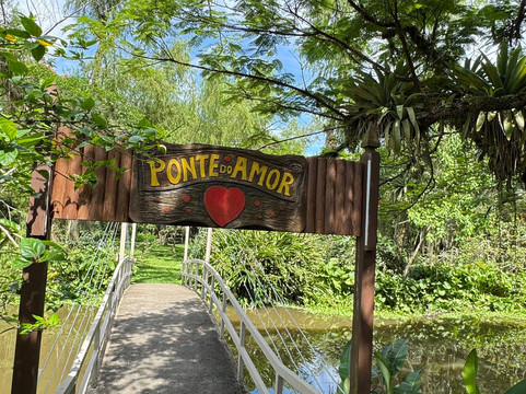 格拉瓦塔尔国际酒店主图