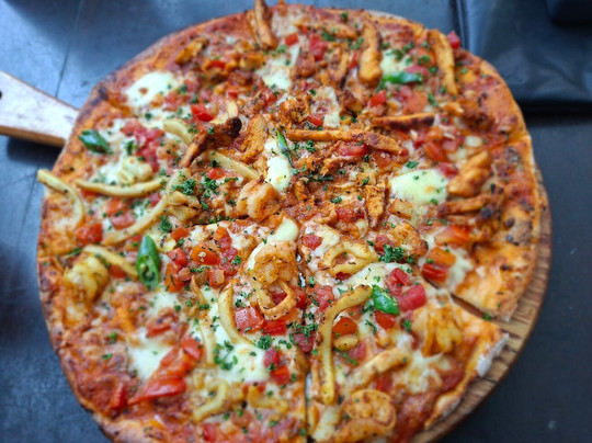 La Luna Pizzeria & Cafe