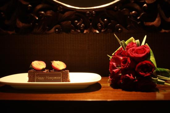 巴厘岛阿雅娜度假村主图