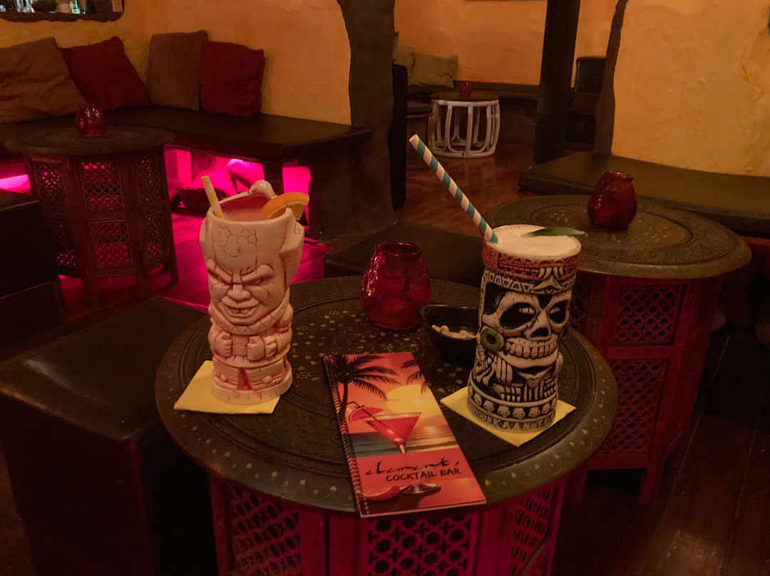 Elements Cocktail Bar-德拉克鲁兹索尔港必去景点