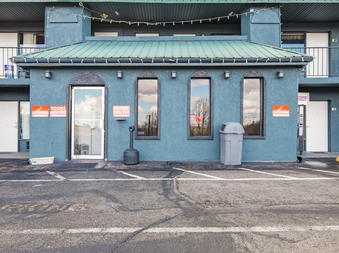 肯塔基弗农山酒店 - 伦弗罗山谷/I-75