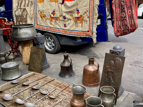 Dry Bridge Market-第比利斯必去景点