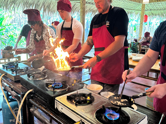 Realistic Asia-河内必去景点