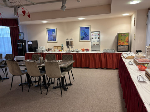 艾斯特拉高级酒店