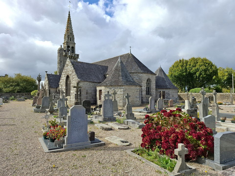 Église Saint-Pierre de Berrien-Berrien必去景点