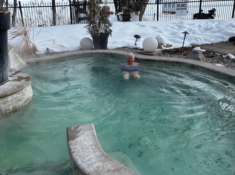 威廉湖庄园酒店主图