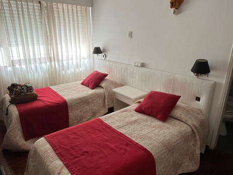 博纳星辰酒店主图