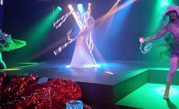 TY CABARET-Crozon必去景点