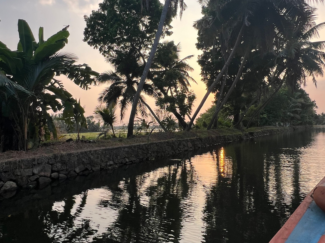 Spice Routes Luxury Cruises-Kainakary必去景点