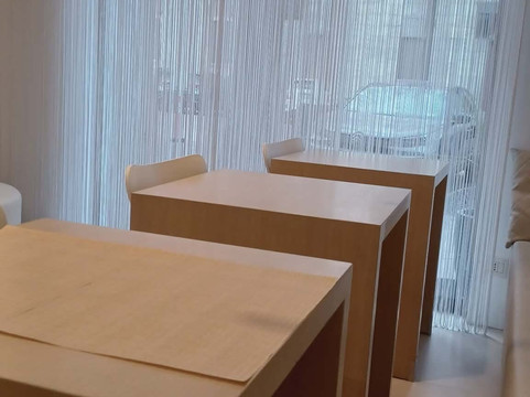 奥罗拉酒店主图