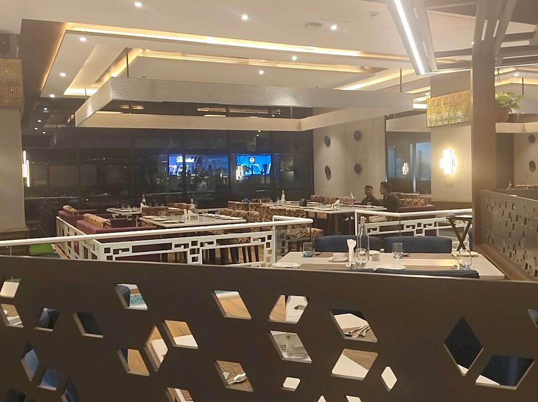 印多尔艾森提亚豪华酒店主图