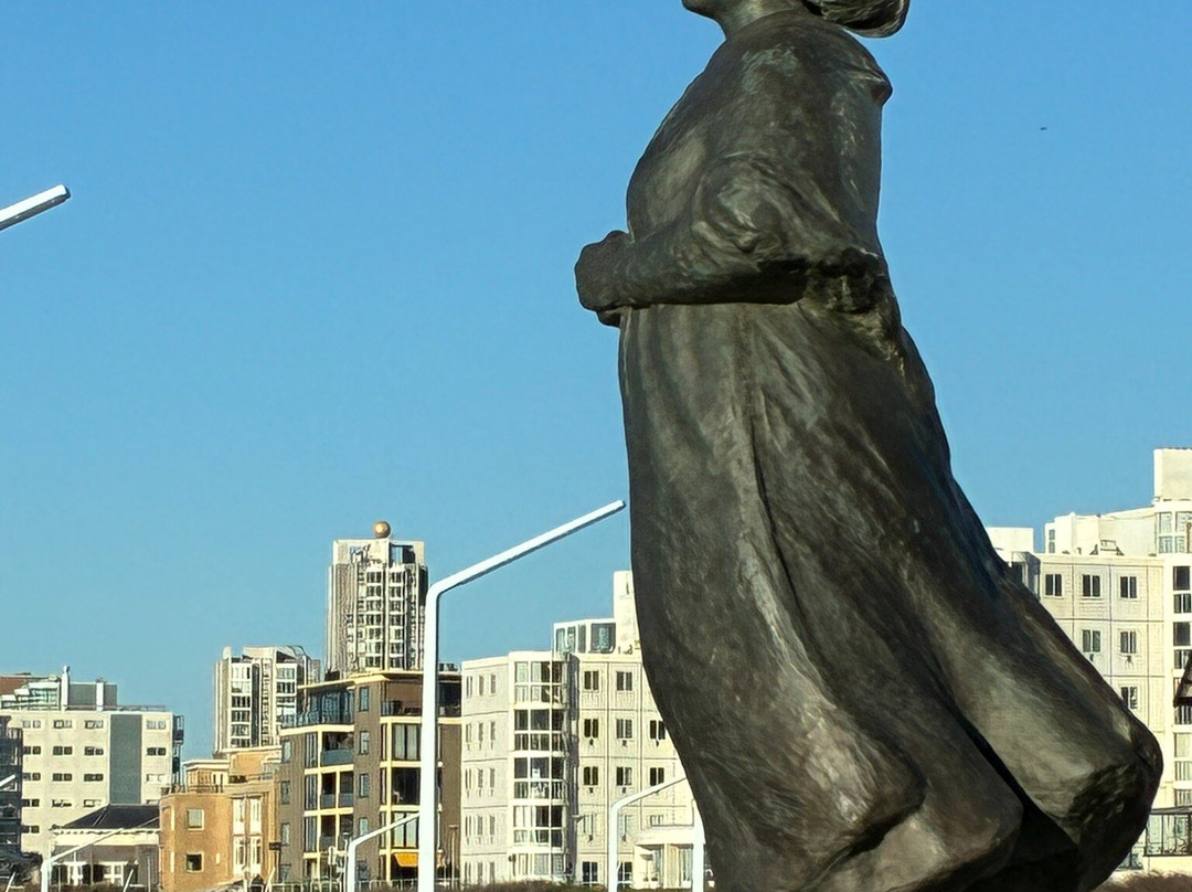 Fisherman's Wife of Scheveningen-斯赫弗宁恩必去景点