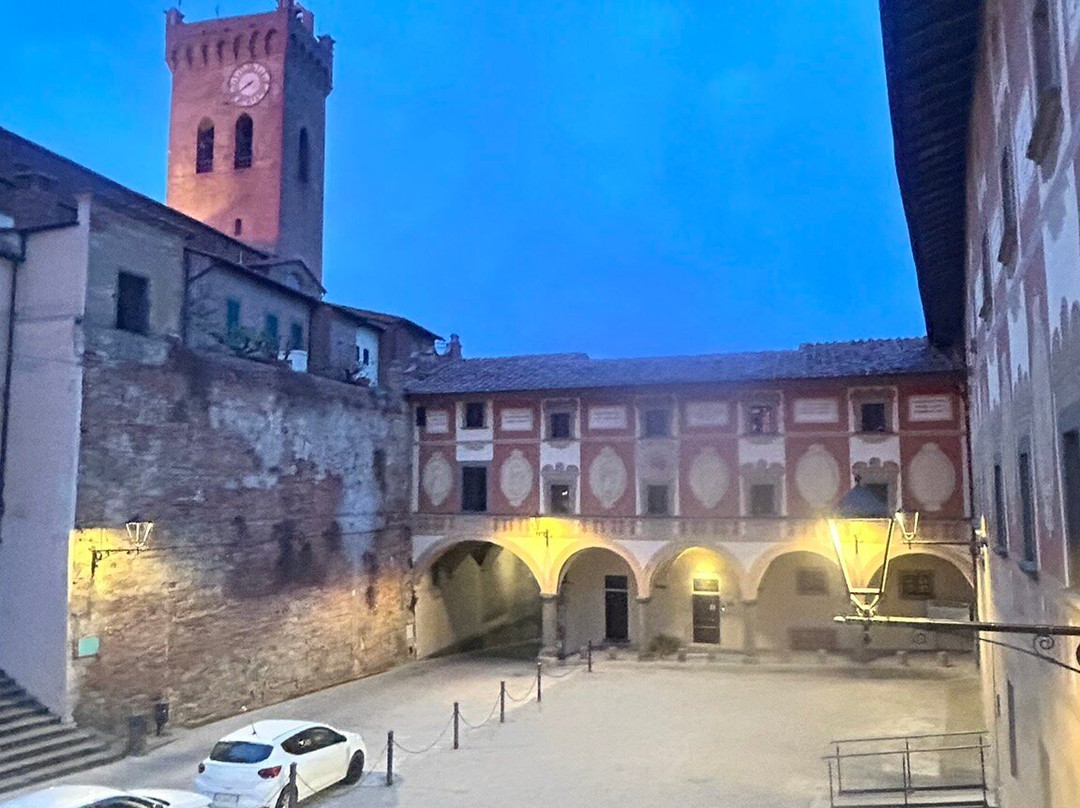 Palazzo del Seminario-圣米尼亚托必去景点