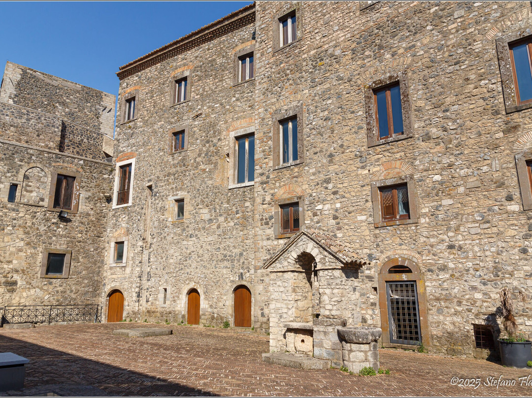 Melfi Castle-Melfi必去景点