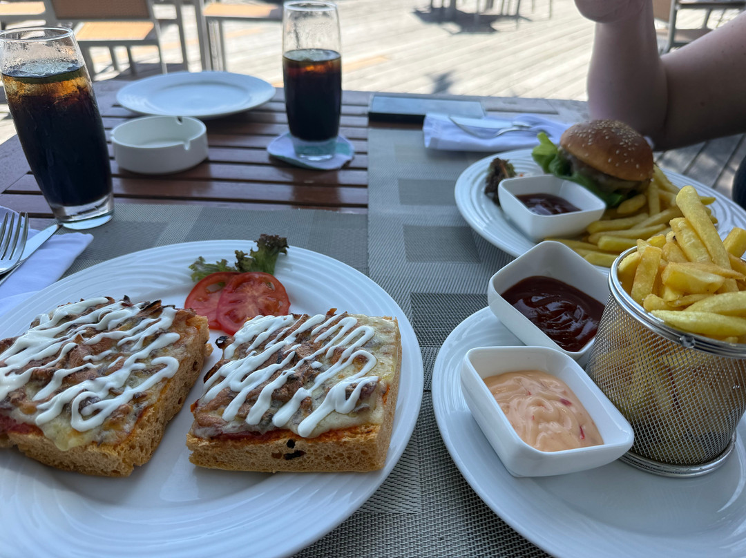 米拉门胡岛水疗度假村主图