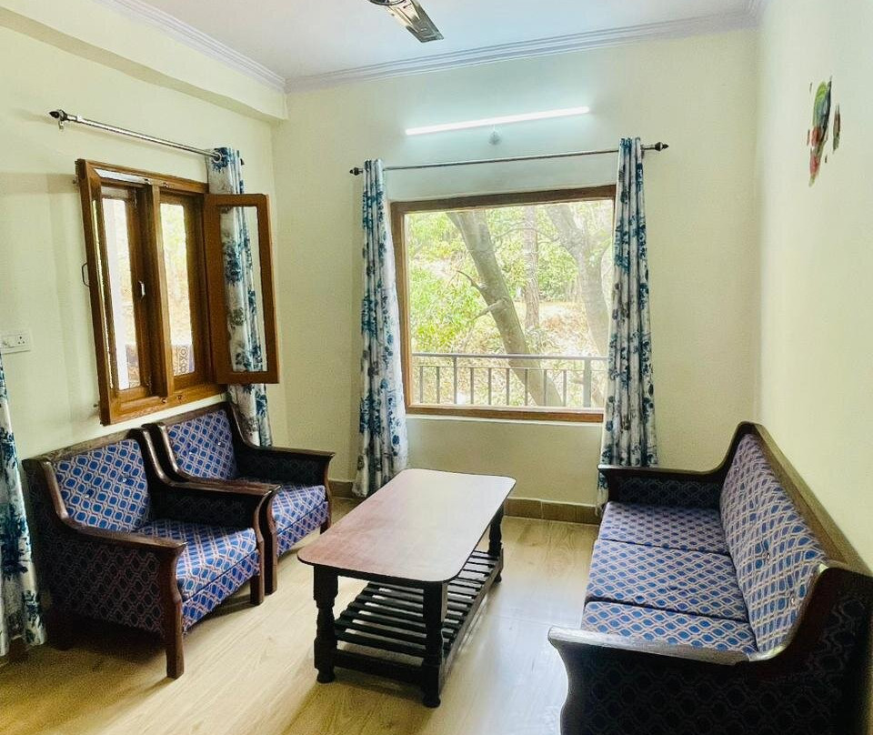 The Royal Monal, Majkhali, Ranikhet