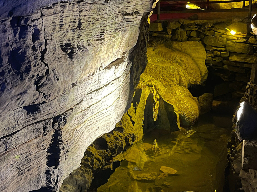 Howe Caverns-Howes Cave必去景点