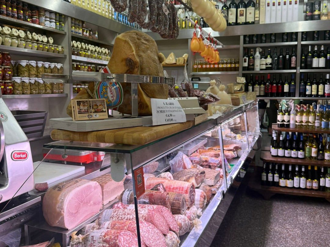 Salumeria Mangatia