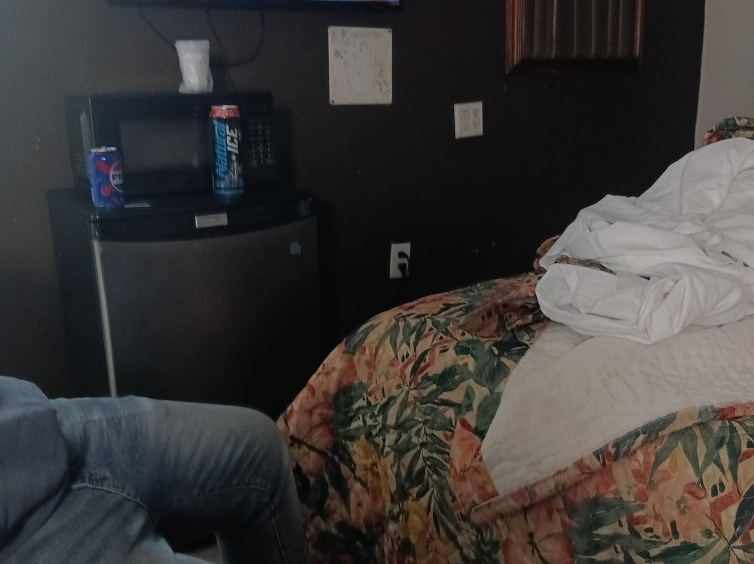 Economy Inn