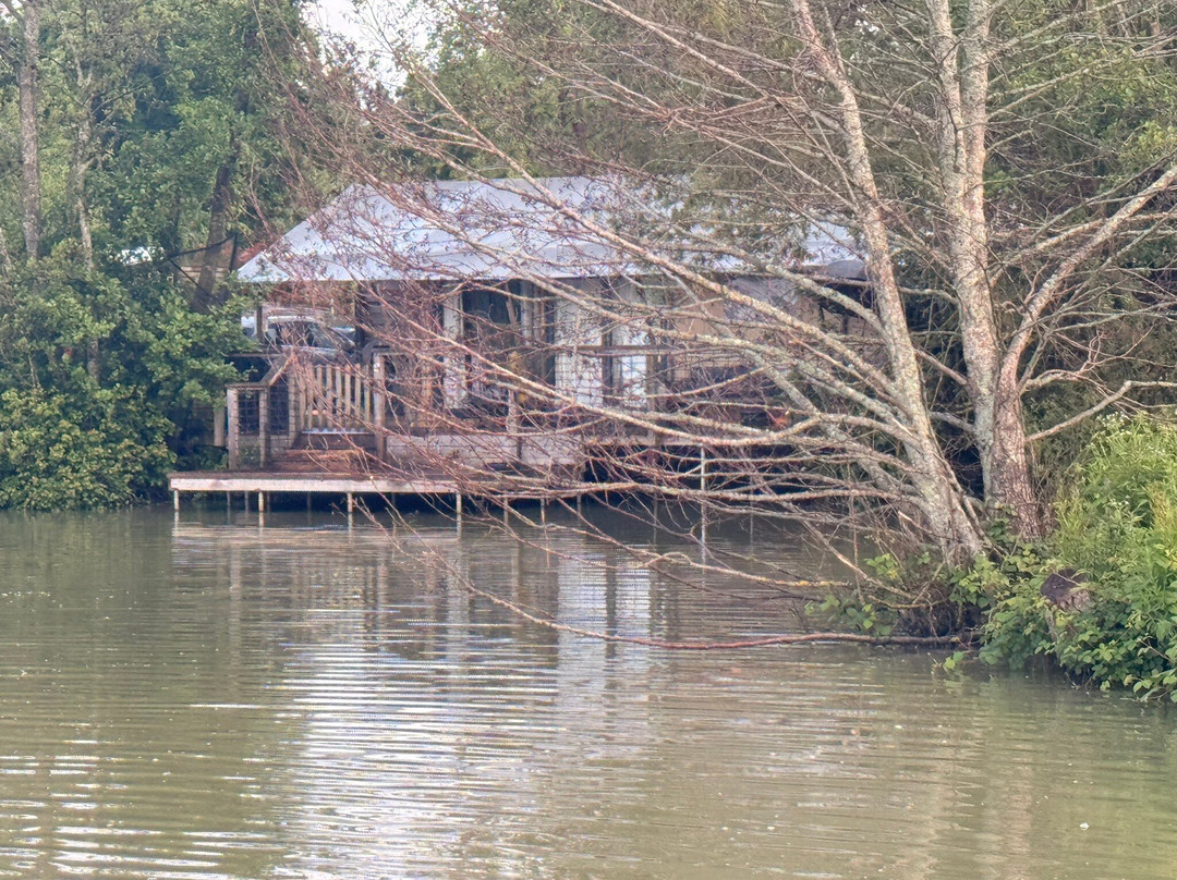 Sumners Ponds-Barns Green必去景点