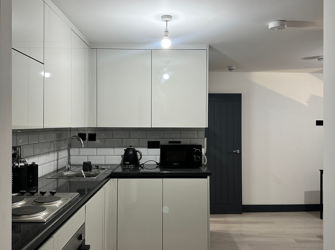 SOS House - Aylesbury
