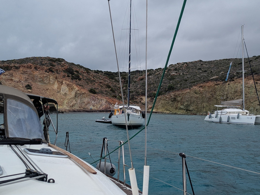 Polco Sailing Cruises-Adamas必去景点