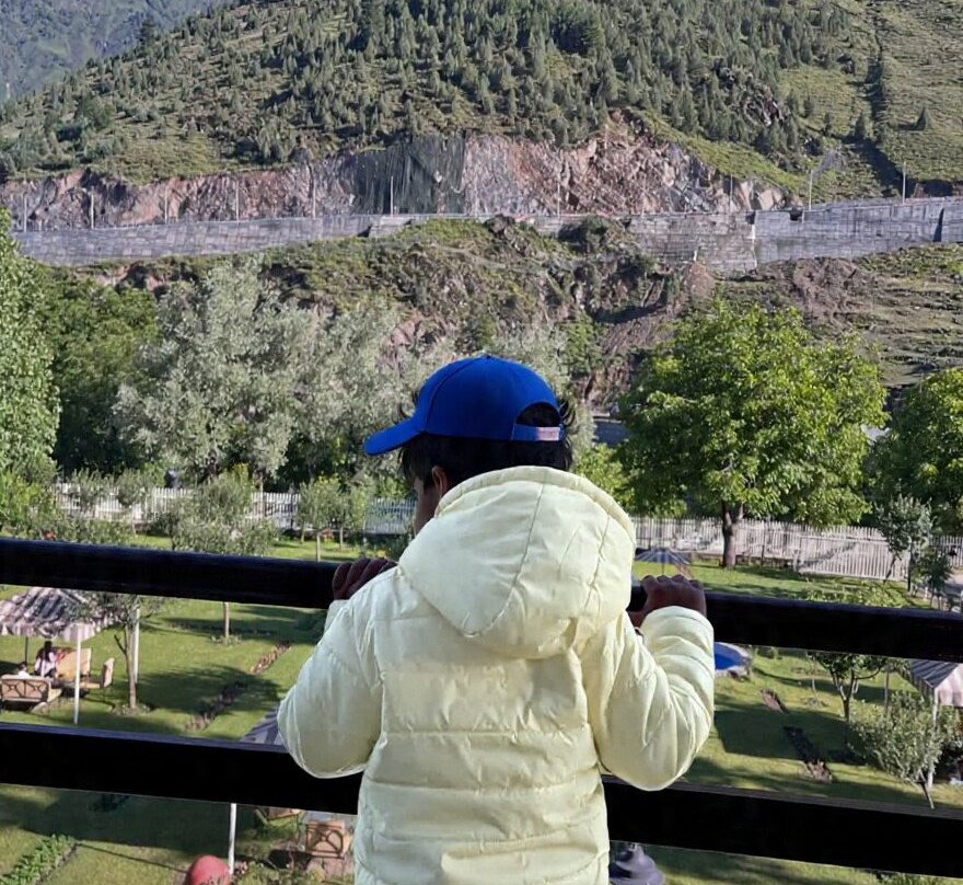Heevan Villas Sonamarg - River Front Luxury主图