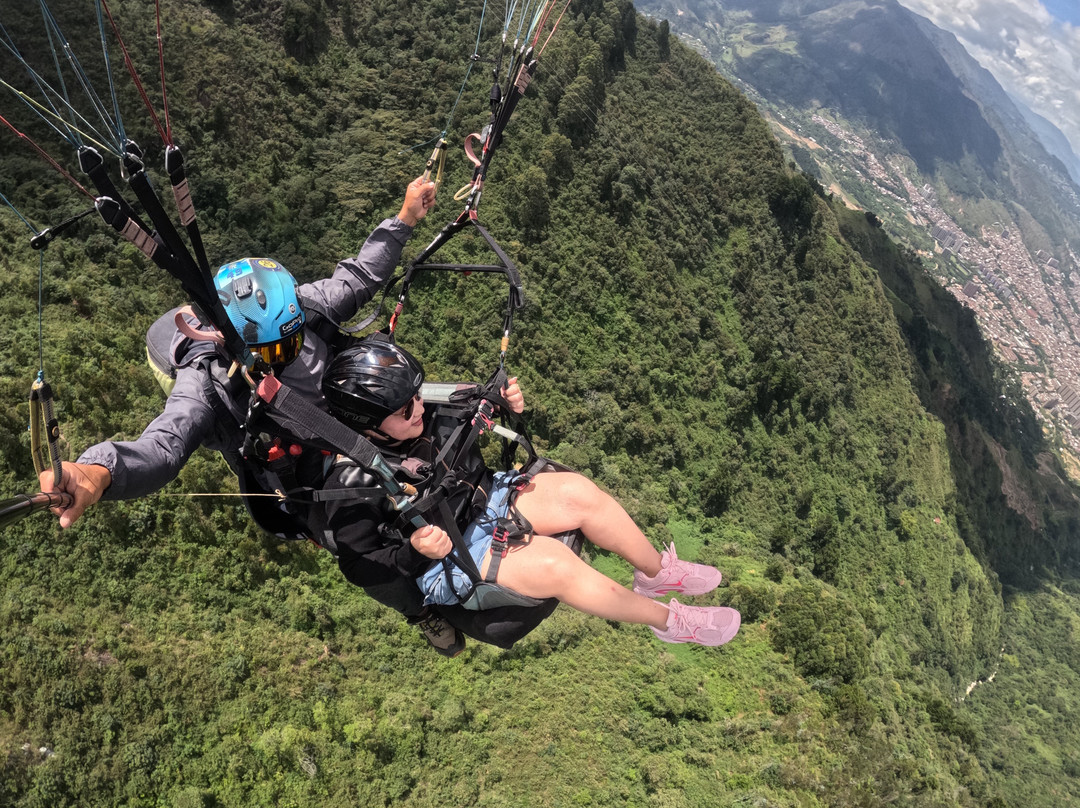Parapente Zona De Vuelo-San Felix必去景点