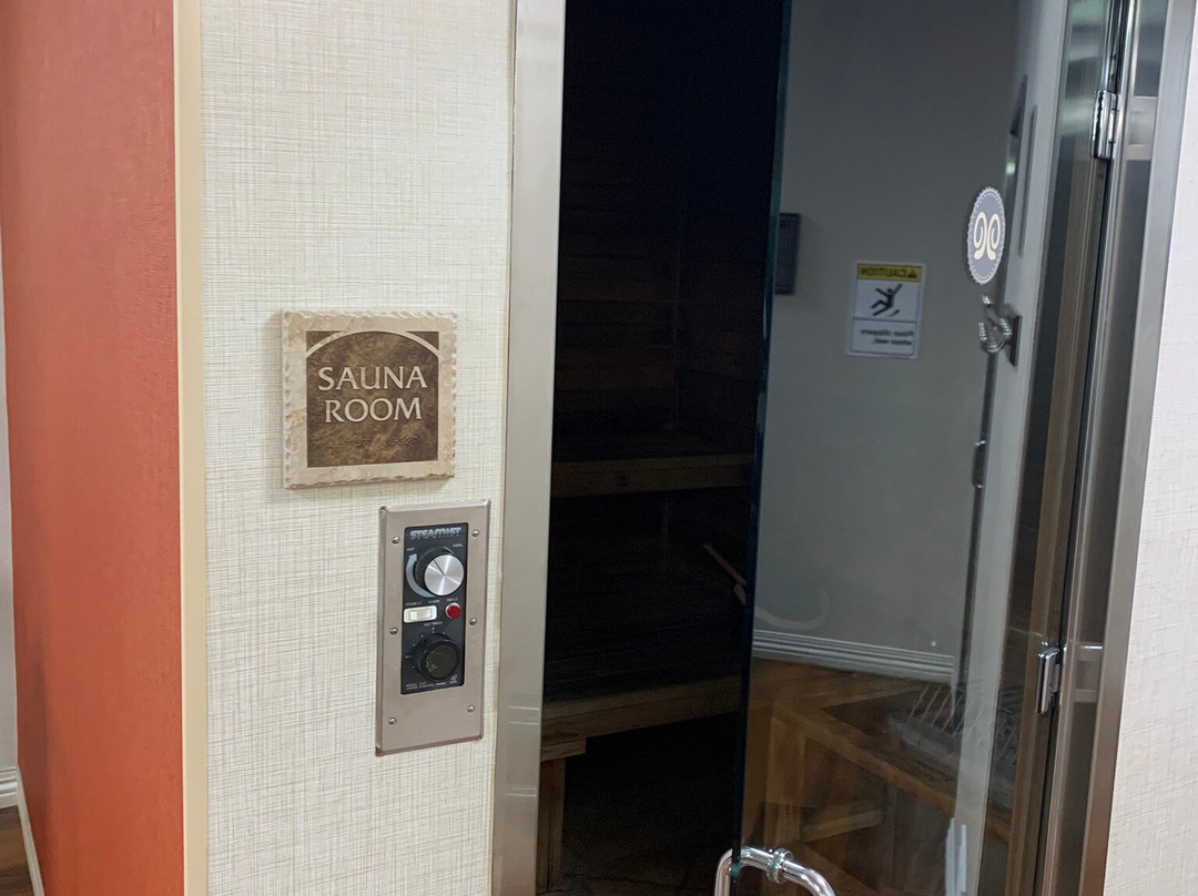博伊西牛津套房酒店主图